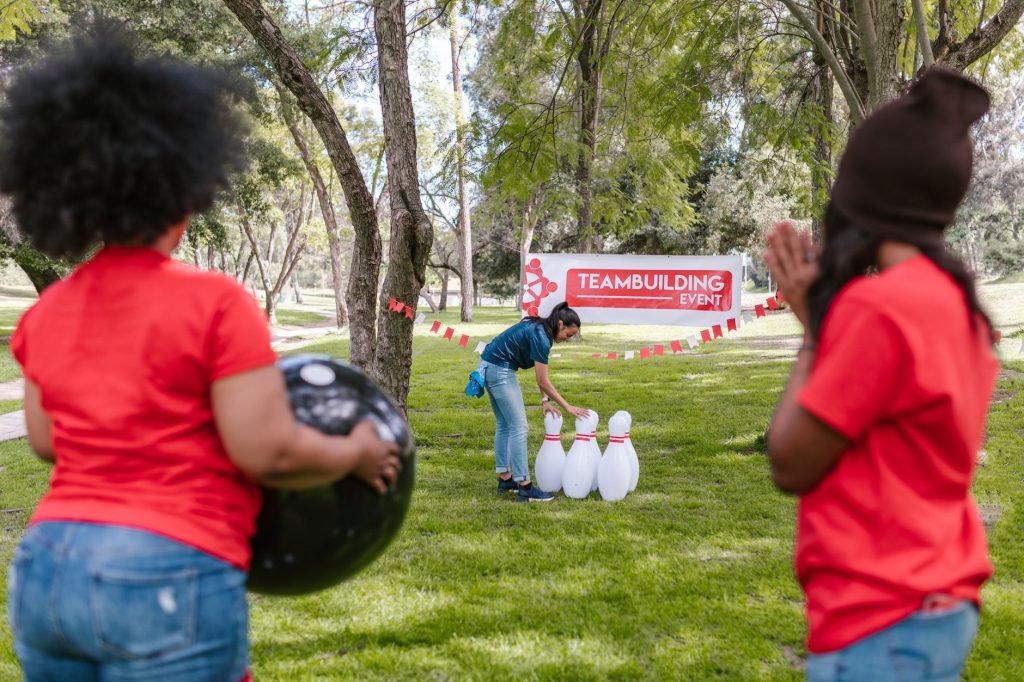 Team building en entreprise : activité collective en extérieur