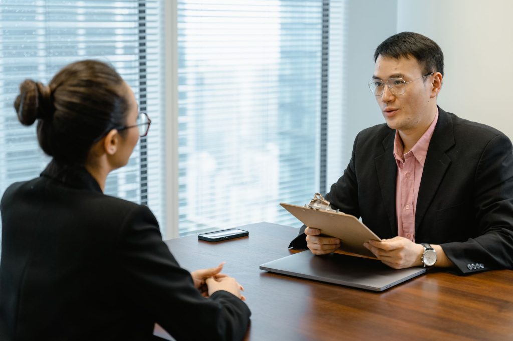 11 salariés : un élu du CSE échange avec l'employeur sur la sécurité