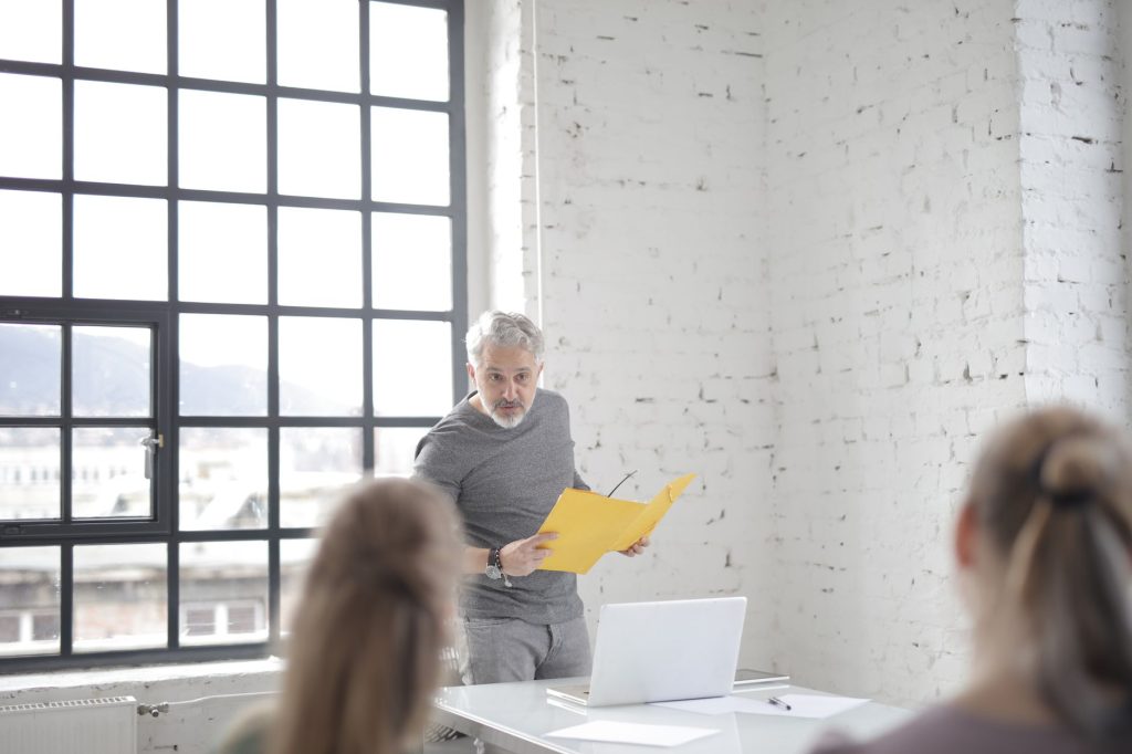 Coaching de managers : encadrant en situation avec son équipe