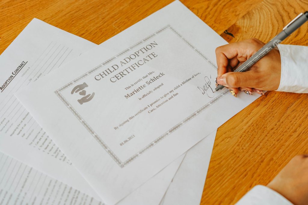 Passeport de prévention du salarié : attestation de formation entre ses mains