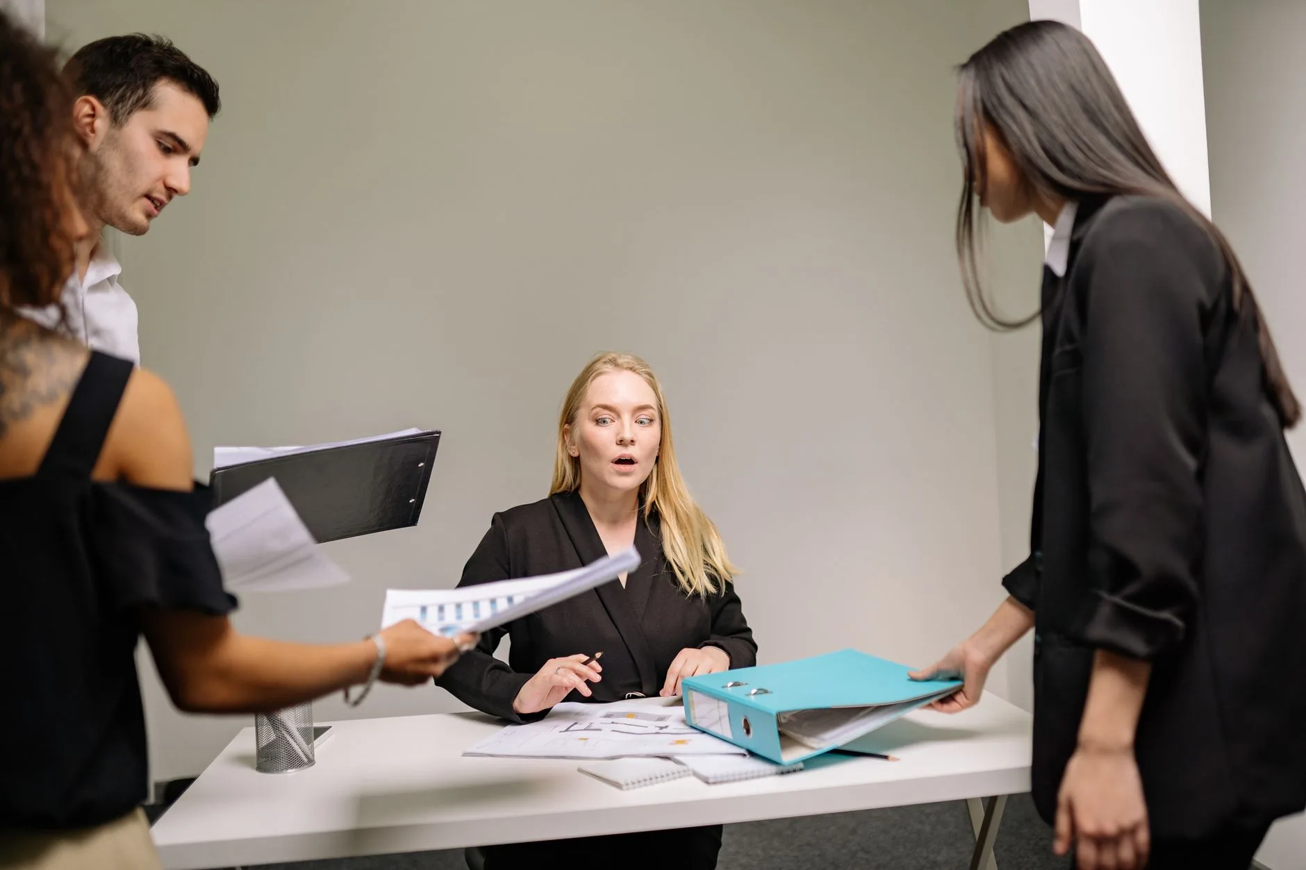 M&eacute;diation entre coll&egrave;gues au bureau